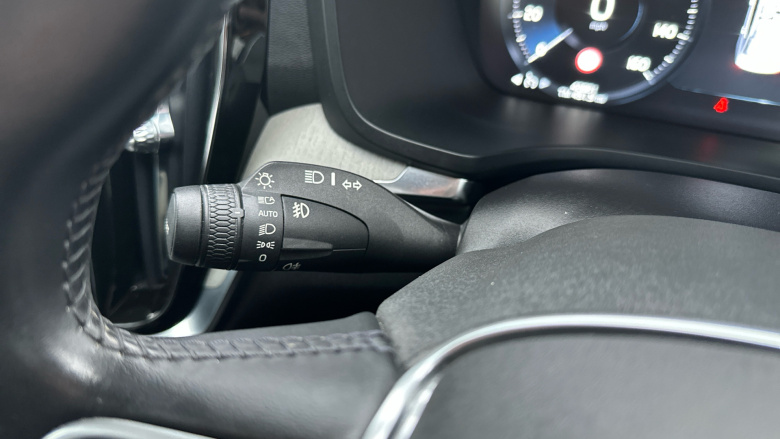 Volvo S60 2.0 T5 Inscription Plus 4dr Auto Petrol Saloon